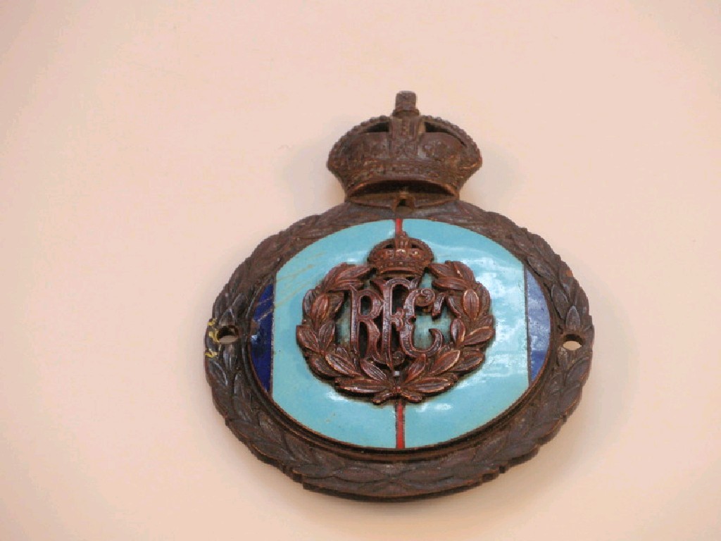 Appraisal: A Royal Flying Corps car bar badge