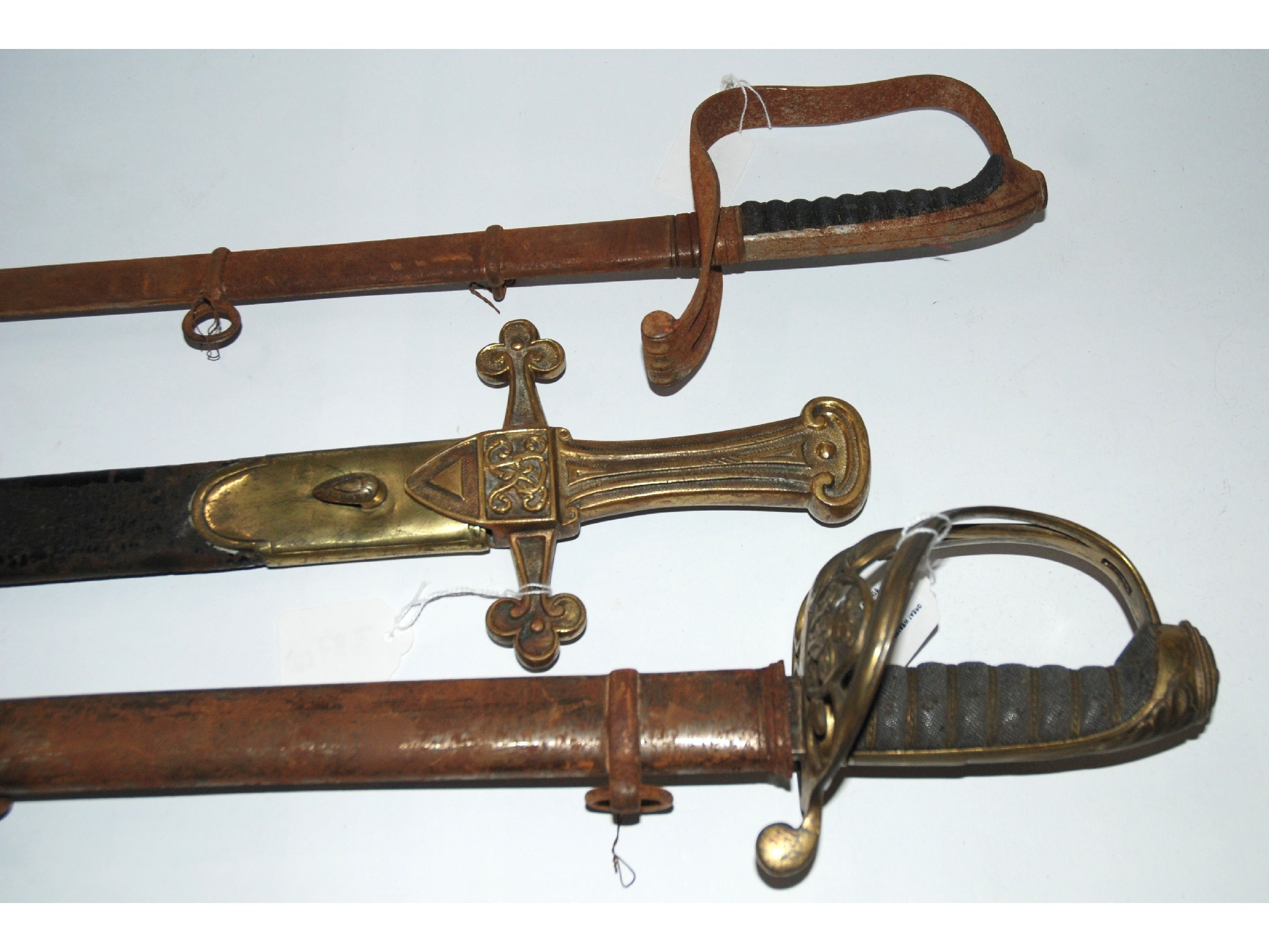 Appraisal: A Victorian bandsmen short sword with brass hilt and fittings