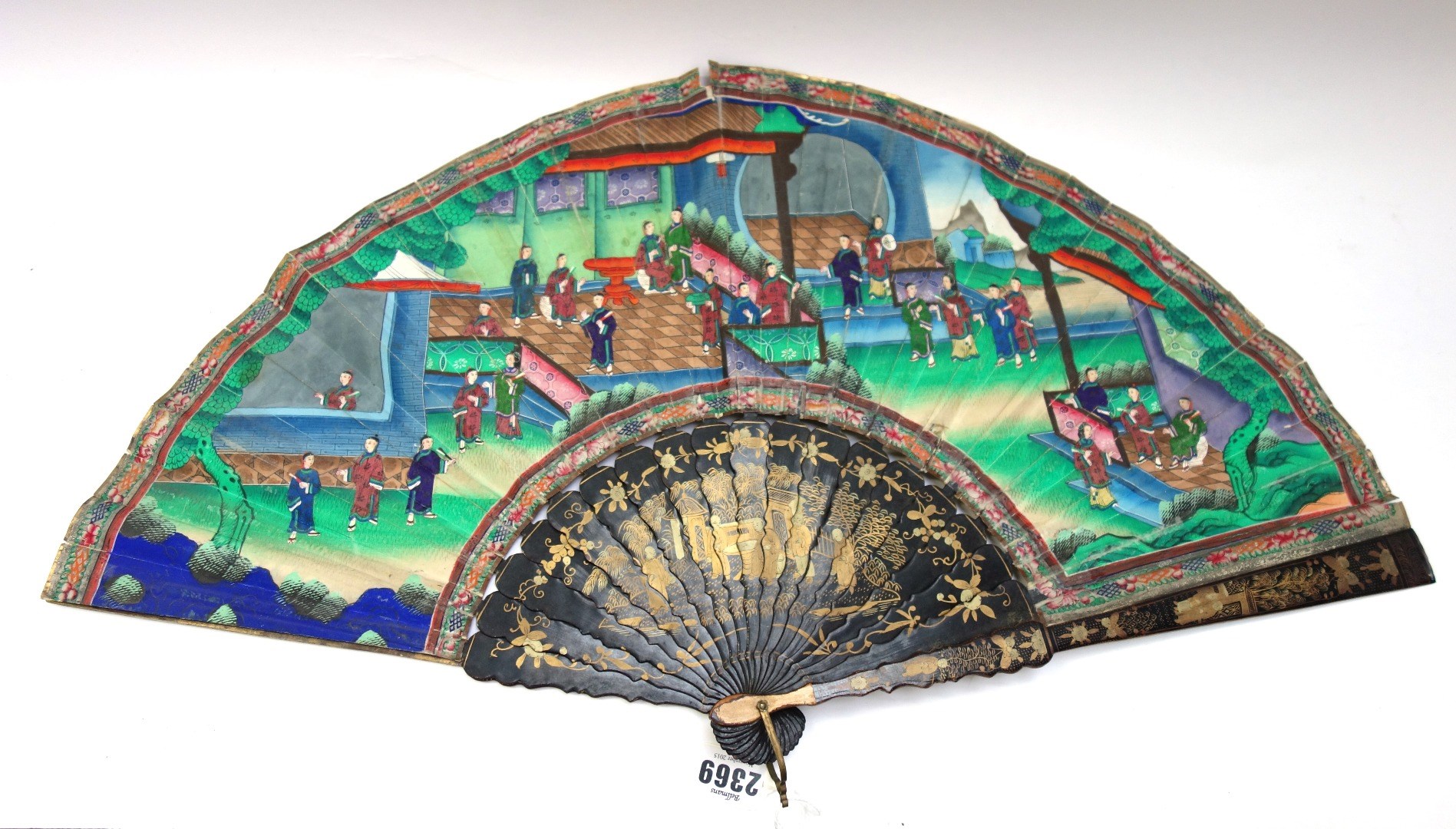 Appraisal: A Chinese gilt lacquer and painted paper fan th century