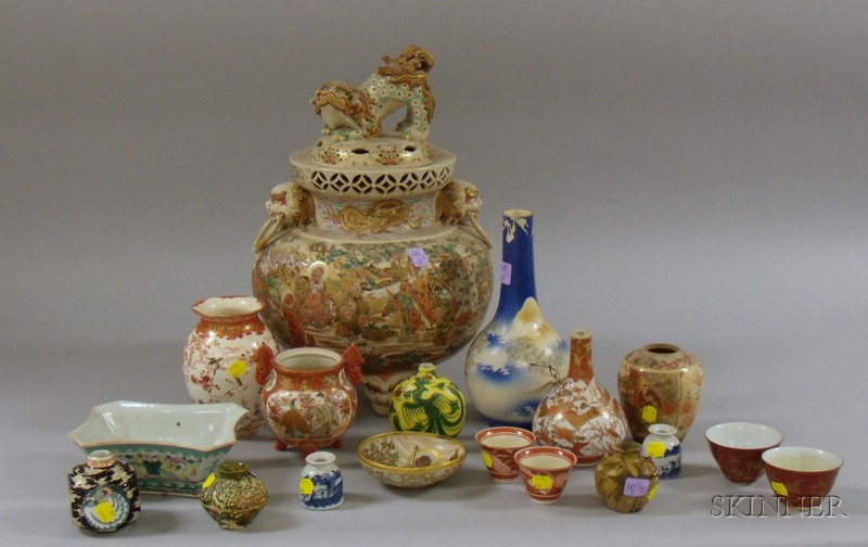 Appraisal: Approximately Twenty Pieces of Assorted Japanese and Chinese Decorated Ceramics