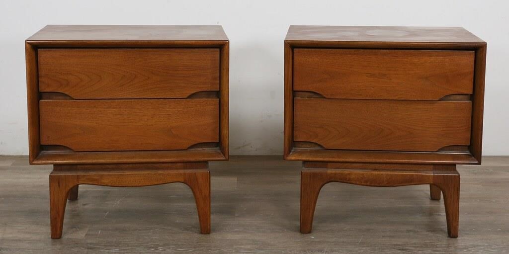 Appraisal: Pair of Kent Coffey nightstands for the Forum line American