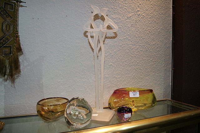 Appraisal: A SMALL COLLECTION OF CONTEMPORARY GLASS to include a signed