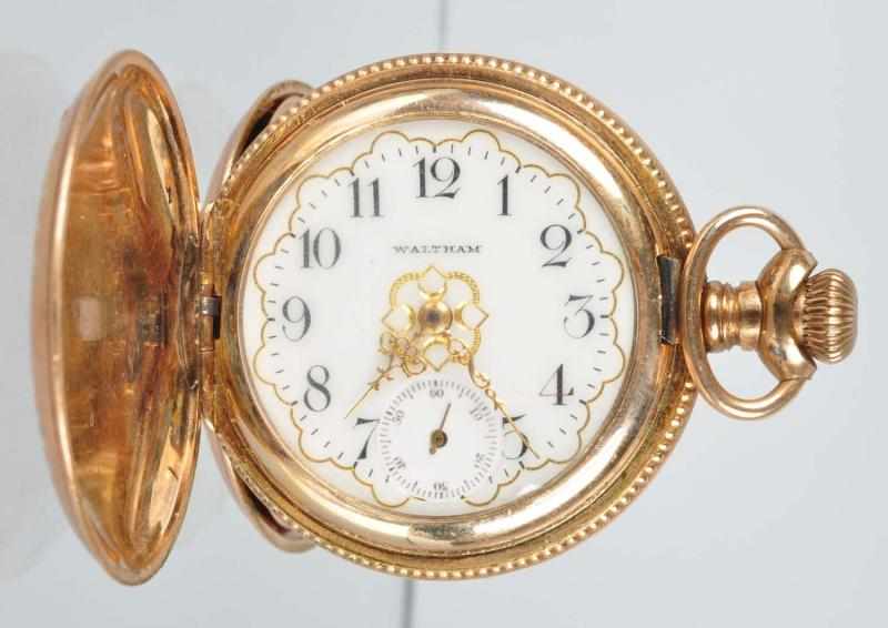 Appraisal: K Gold Waltham Ladies Hand Crank Pocket Watch Description Working