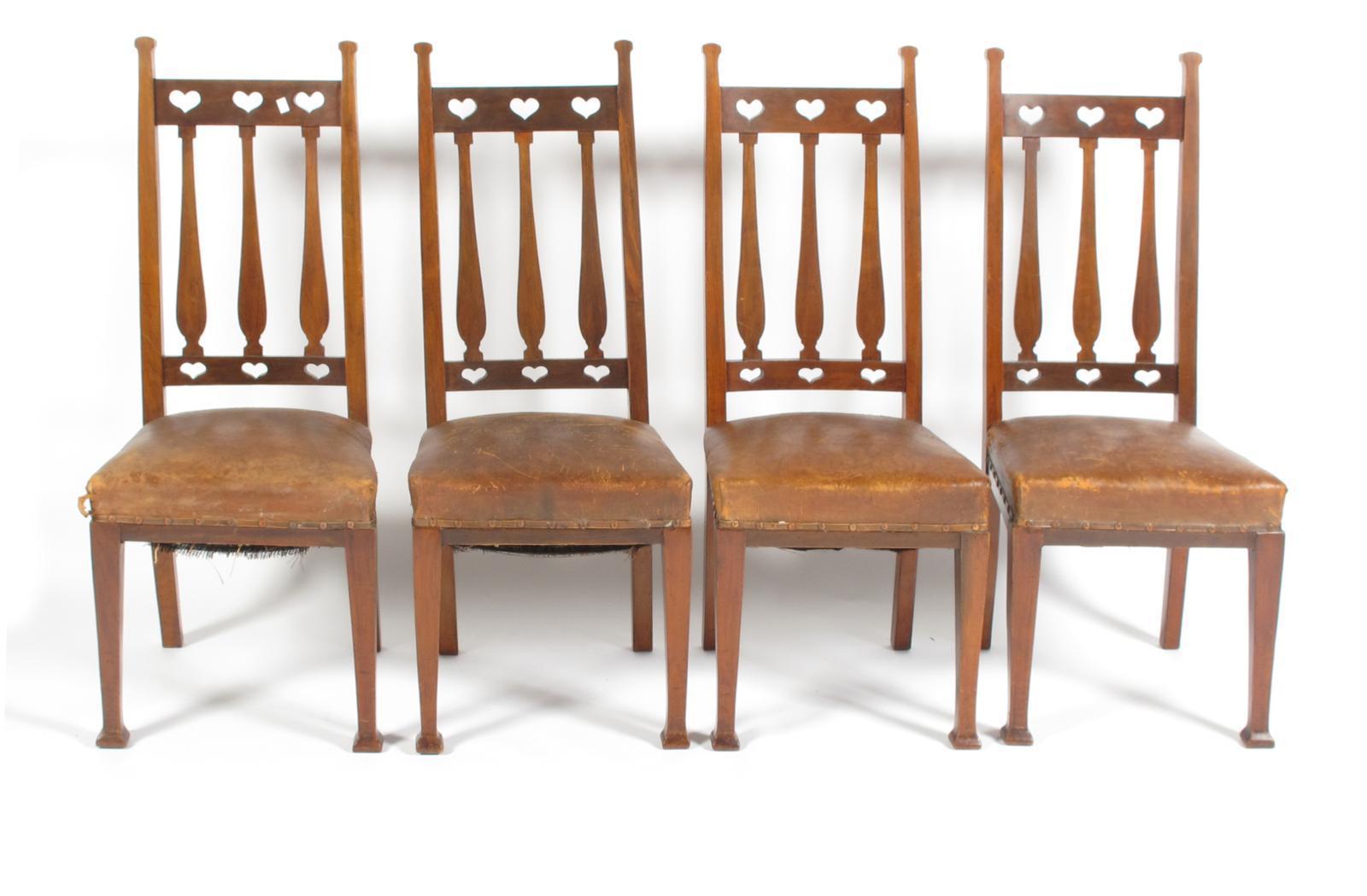 Appraisal: A set of four mahogany chairs