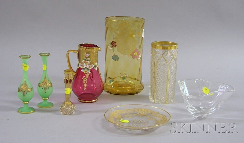 Appraisal: Eight Pieces of Assorted Art Glass a gilt bud vase