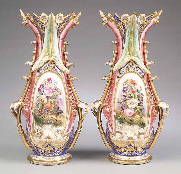 Appraisal: A Pair of Tall Vieux Paris Porcelain Vases c hand-painted