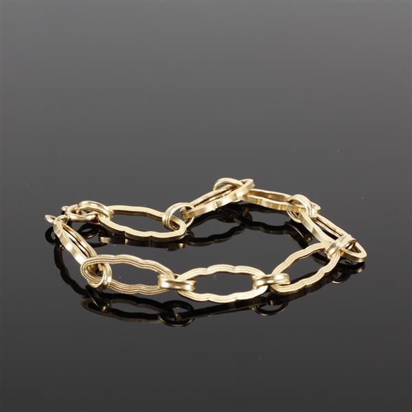 Appraisal: Yellow Gold K Vintage Asian inspired open hollow link bracelet