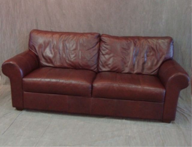 Appraisal: Leather sofa Dimensions x deep Estimate -