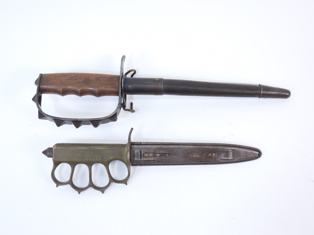 Appraisal: TWO WWI FIGHTING KNIVES United States C - A Model