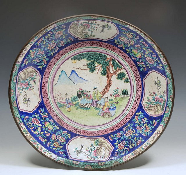 Appraisal: A LARGE CANTON ENAMEL CHARGER with central circular panel with