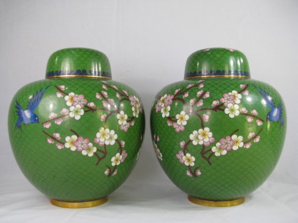 Appraisal: Pair of mid th century Chinese cloisonne green ginger jars