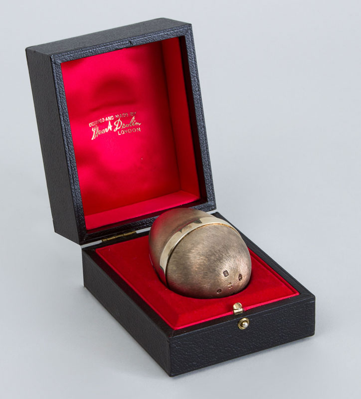 Appraisal: ENGLISH SILVER-GILT EGG OPENING TO REVEAL A HEDGEHOG Stuart Devkin