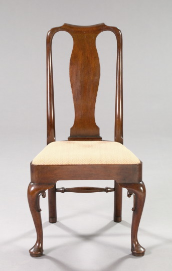 Appraisal: Queen Anne-Style Mahogany Sidechair having a yoke-shaped crest rail above