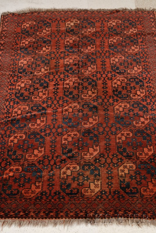 Appraisal: Ersari Main Carpet West Turkestan late th century areas of