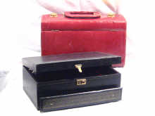 Appraisal: A leather vanity case together with a leather jewellery box