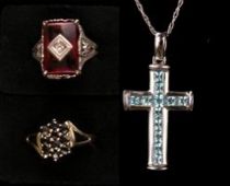 Appraisal: Grouping of Miscellaneous Ladies Jewelry This grouping of ladies jewelry