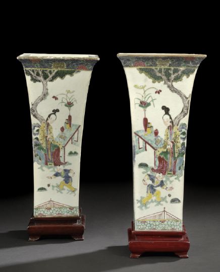 Appraisal: Pair of Chinese Famille Rose Porcelain Trumpet Vases second half