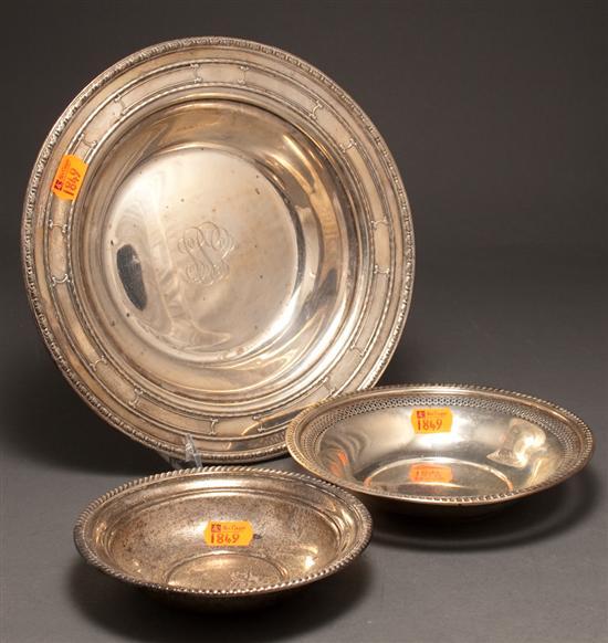 Appraisal: Three American silver bowls International Arrowsmith and Gorham International in