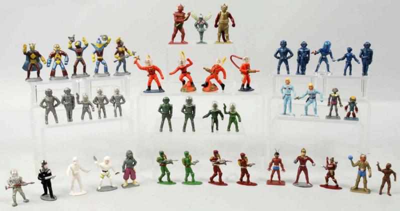 Appraisal: Lot of Approx Vintage Plastic Space Figures Description Circa s