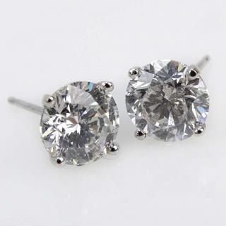 Appraisal: Approx Carat TW Round Brilliant Cut Diamond and Karat White