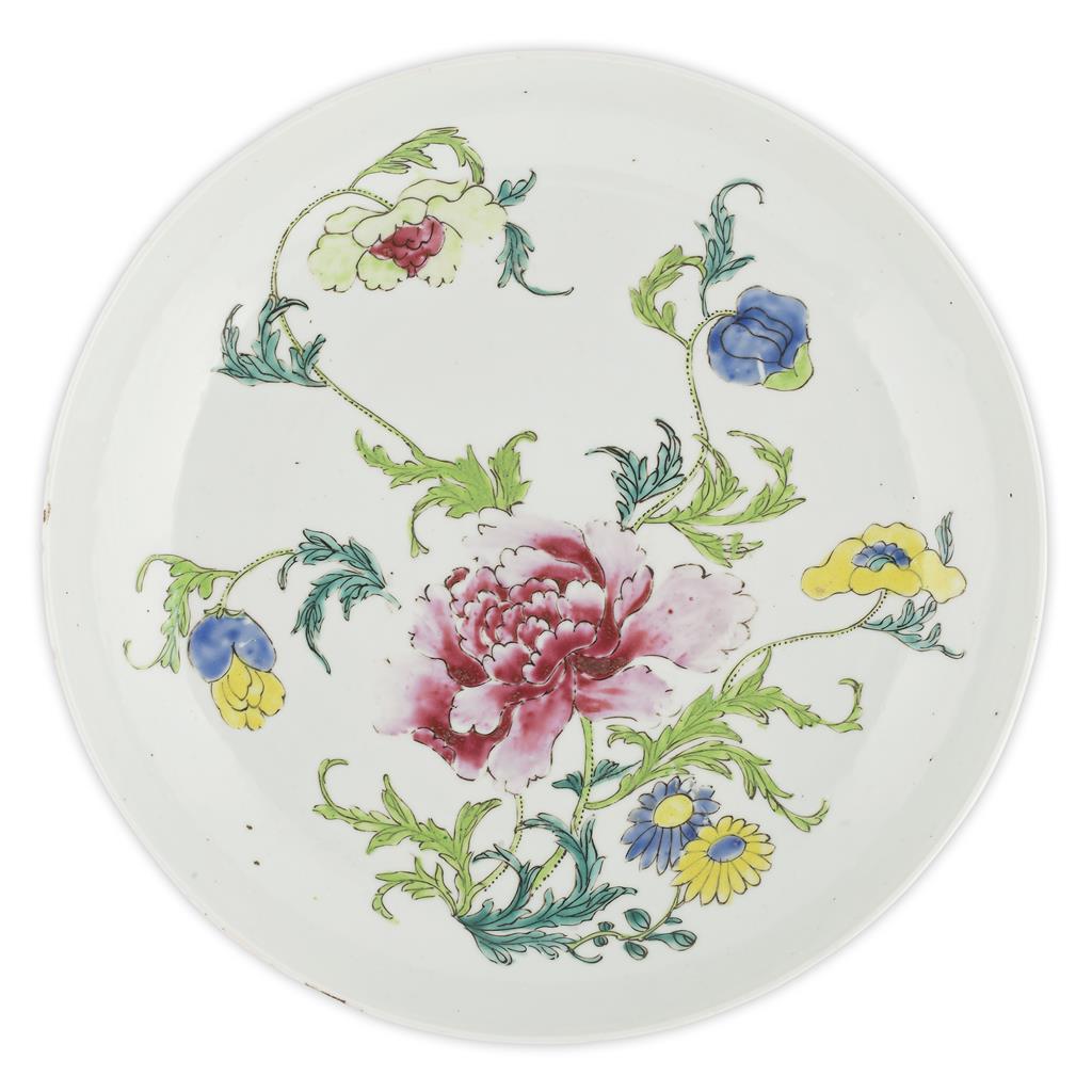 Appraisal: FAMILLE ROSE DISH QING DYNASTY TH TH CENTURY finely enamelled