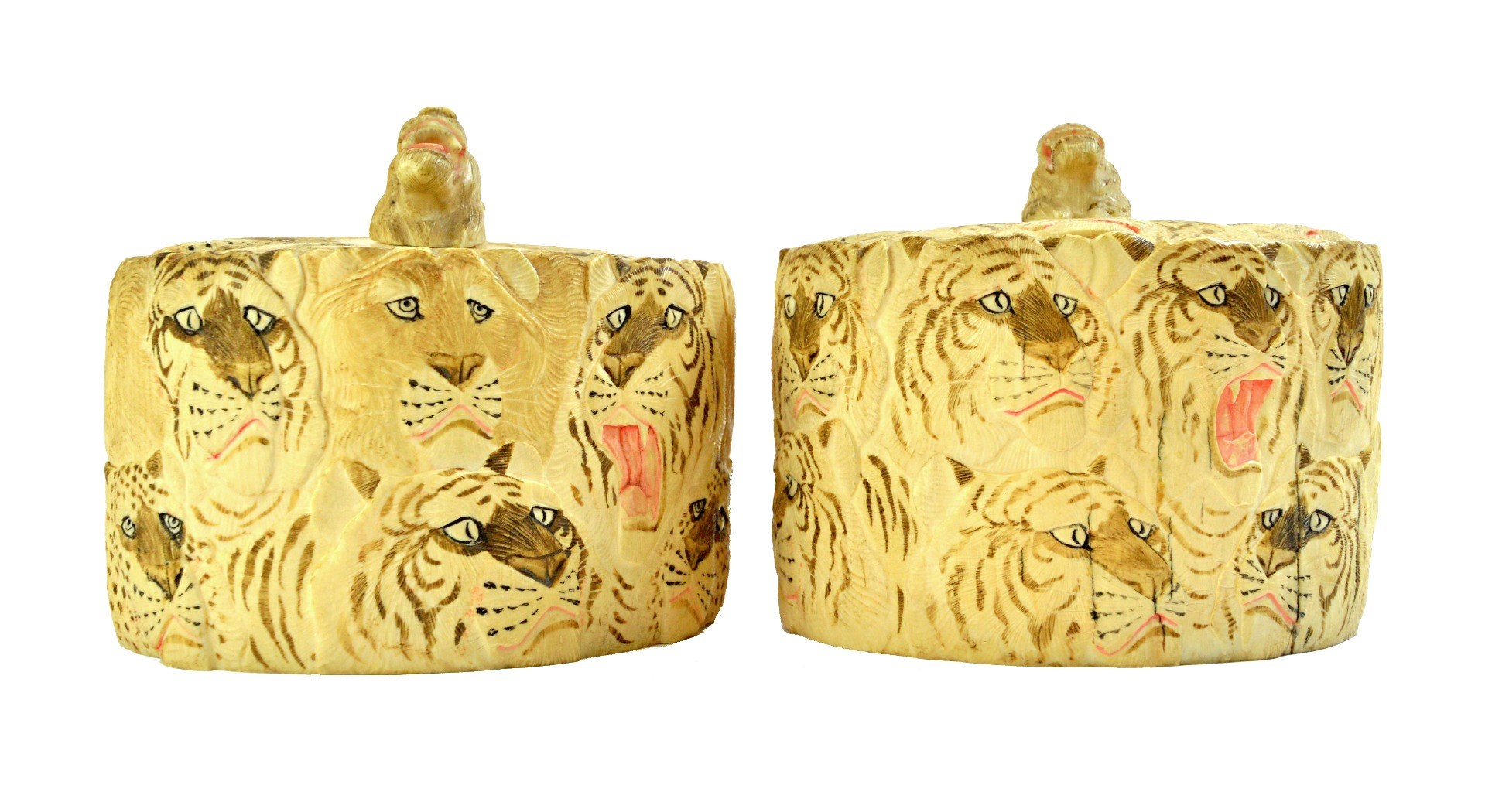 Appraisal: A pair of Japanese ivory tusk boxes and covers Meiji