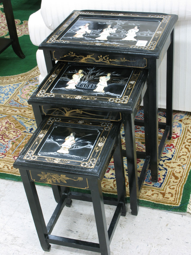 Appraisal: A NESTING SET OF THREE CHINESE OCCASIONAL TABLES graduated sizes