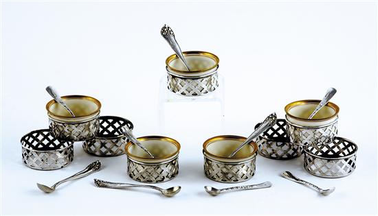 Appraisal: American sterling salt serving pieces reticulated salt frames some with