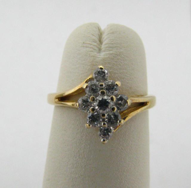 Appraisal: K yellow gold diamond cluster ring size