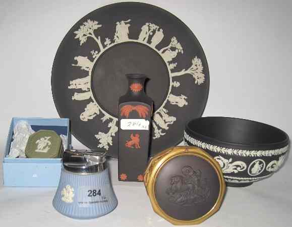 Appraisal: A collection of Wedgwood Jasperware including Black basalt Compact Egyptian