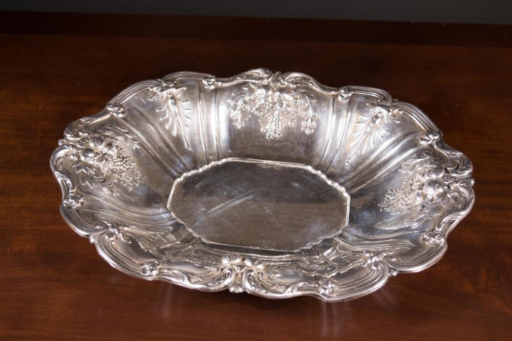 Appraisal: REED BARTON FRANCIS I STERLING SILVER CENTERPIECE BOWL X of