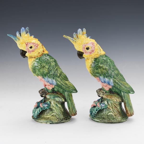 Appraisal: PAIR OF VINTAGE STANGL POTTERY PARROTS x x Well sculpted