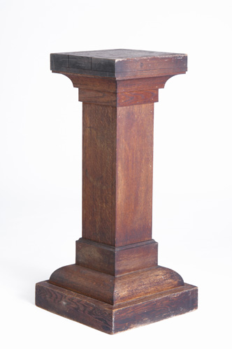 Appraisal: ROYCROFT Column-shaped lectern Worn original finish separations to top Unmarked