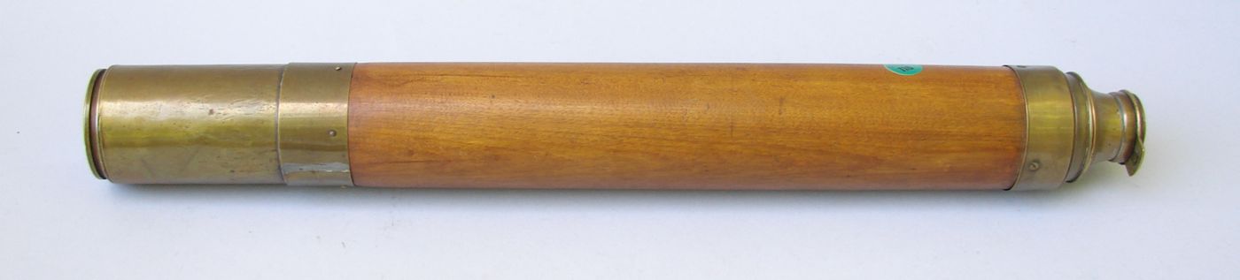 Appraisal: SEA CAPTAIN'S BRASS SINGLE-DRAW TELESCOPE With wooden barrel