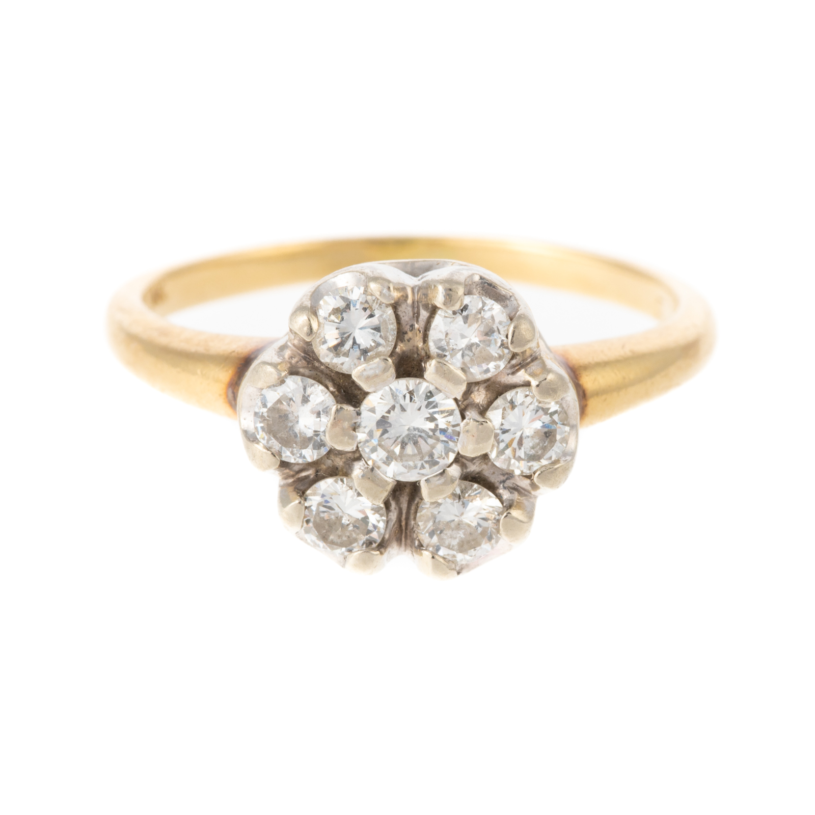 Appraisal: A DIAMOND CLUSTER RING IN K K yellow and white