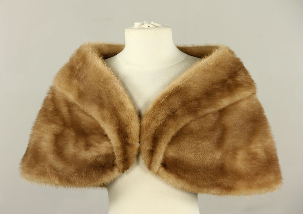 Appraisal: - Light Brown Mink Stole Light brown mink stole l