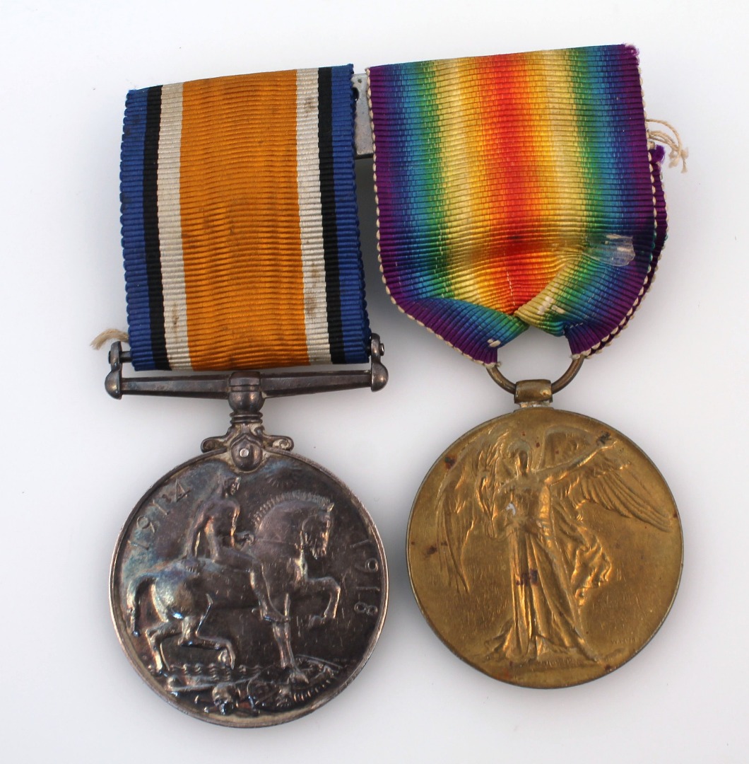 Appraisal: A WWI medal duo comprising Campaign medal and Victory medal