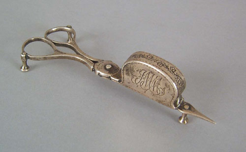 Appraisal: Georgian silver candle snuffer - bearing the touch IB l