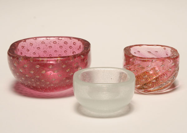 Appraisal: Three Venini art glass bowls designed by Carlo Scarpa Two