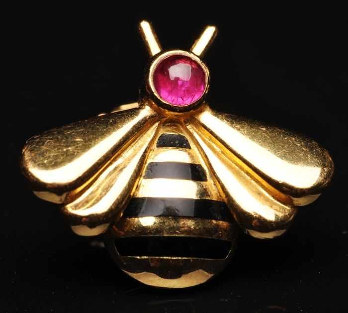 Appraisal: CARTIER GOLD AND ENAMEL BEE PIN Stamped Cartier approx in