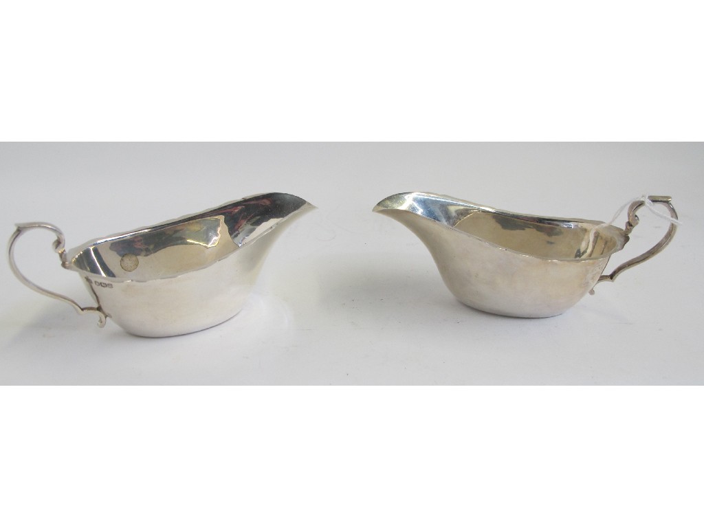 Appraisal: Pair of silver sauceboats Sheffield