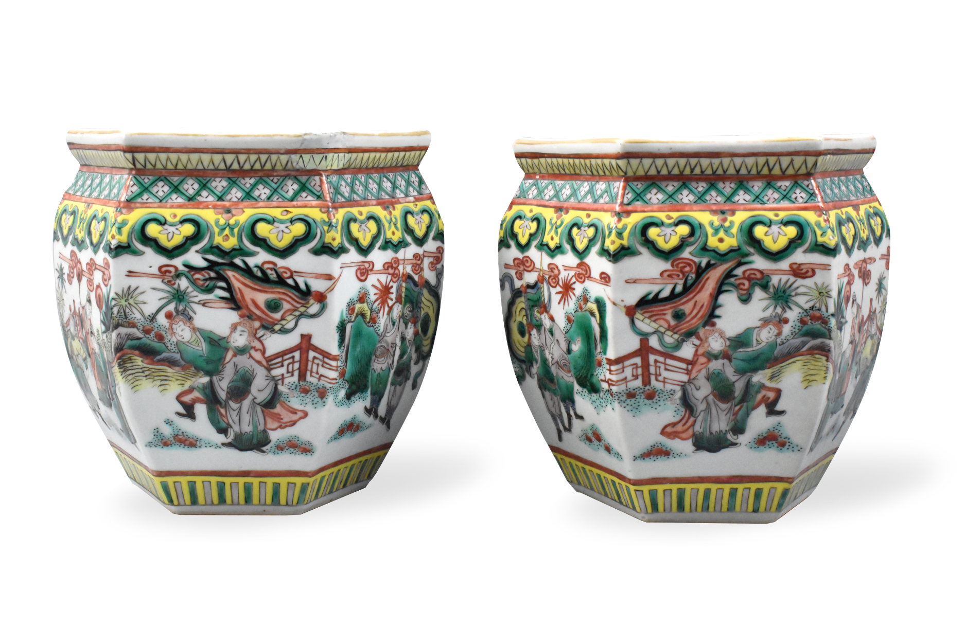 Appraisal: A pair of Chinese Wucai hexagonal planters dating from the