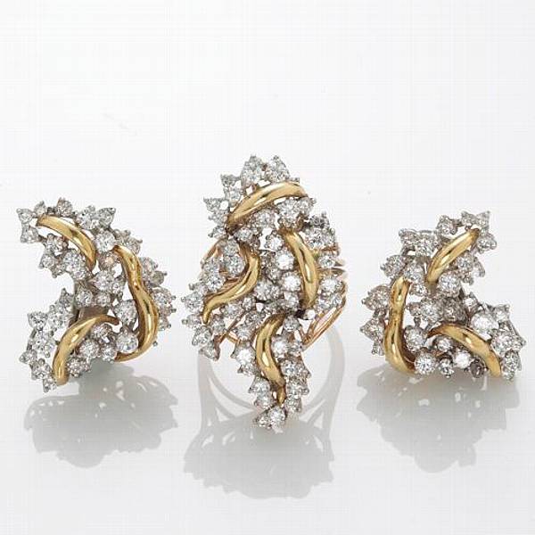 Appraisal: A set of diamond jewelry comprising a ring and pair