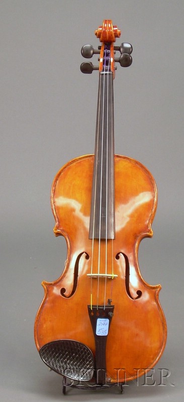 Appraisal: American Violin Wells Davis Beaver Falls labeled WELLS L DAVIS