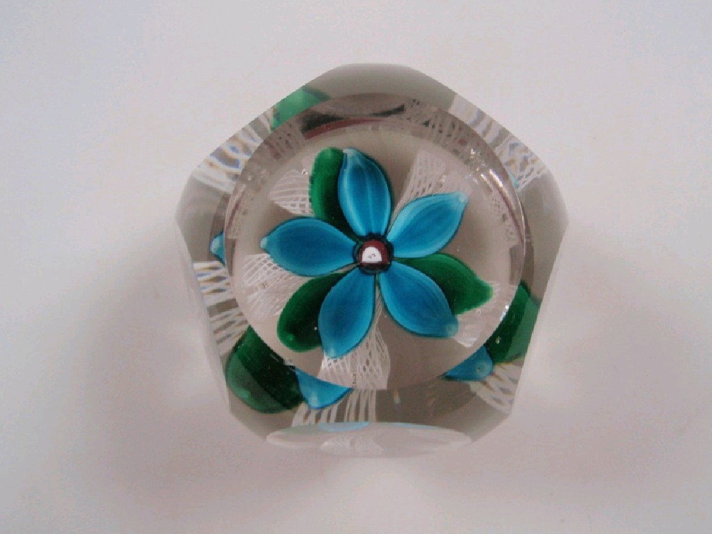 Appraisal: A Strathern faceted paper weight with double layer flower and