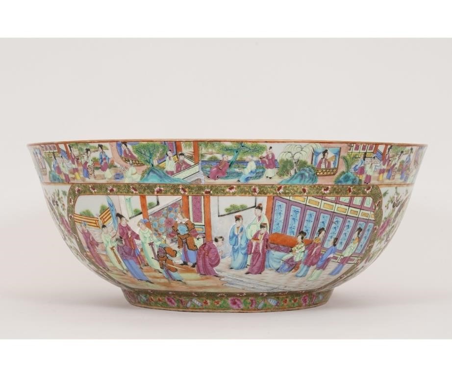 Appraisal: Massive colorful Rose Mandarin Chinese porcelain punch bowl early th