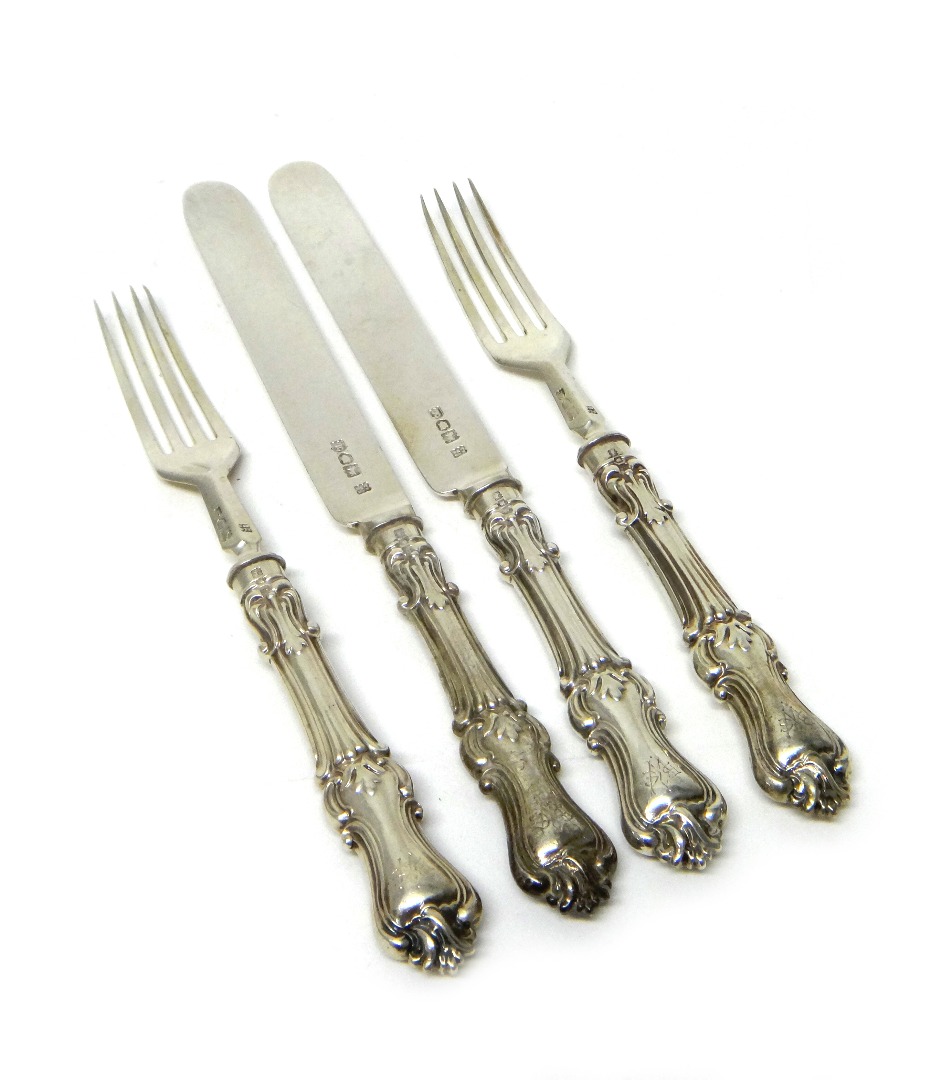 Appraisal: A silver part set of dessert or fruit knives and