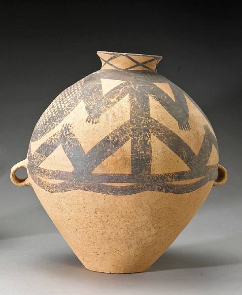 Appraisal: A large figural Neolithic pottery jar Majiayao Culture Of ovoid