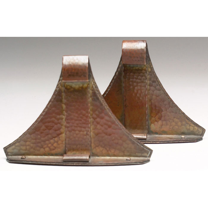 Appraisal: Roycroft bookends pair triangular shape in hammered copper impressed mark