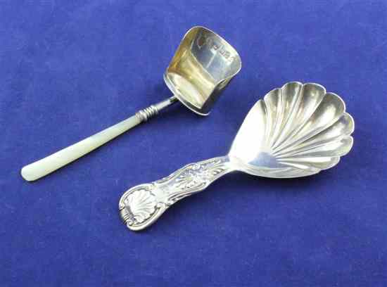 Appraisal: A William IV provincial silver King's pattern caddy spoon with